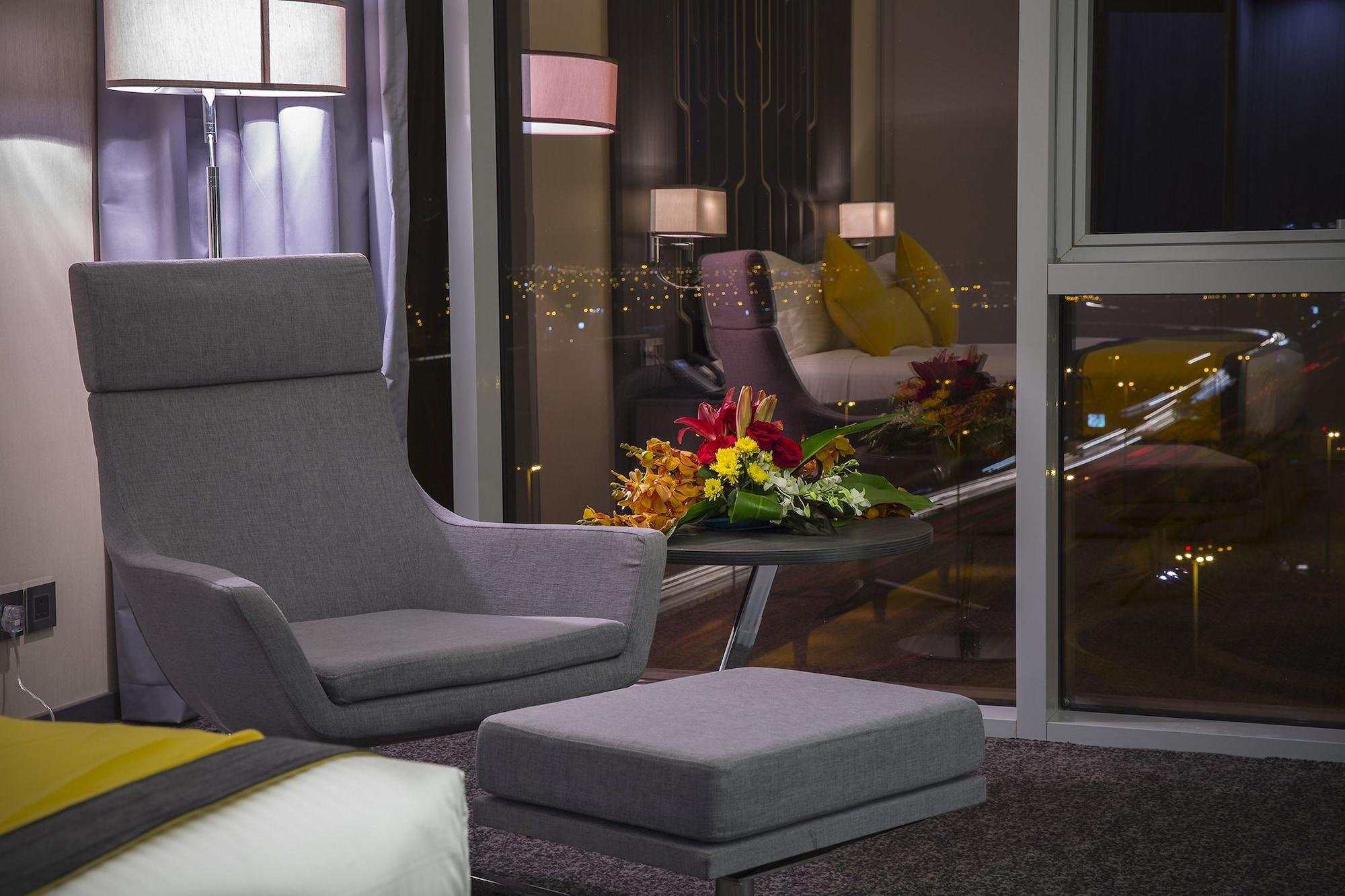 Executives Hotel - Kafd Рияд Екстериор снимка