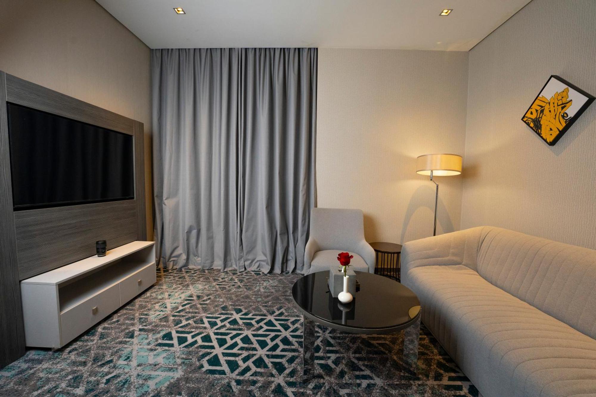 Executives Hotel - Kafd Рияд Екстериор снимка