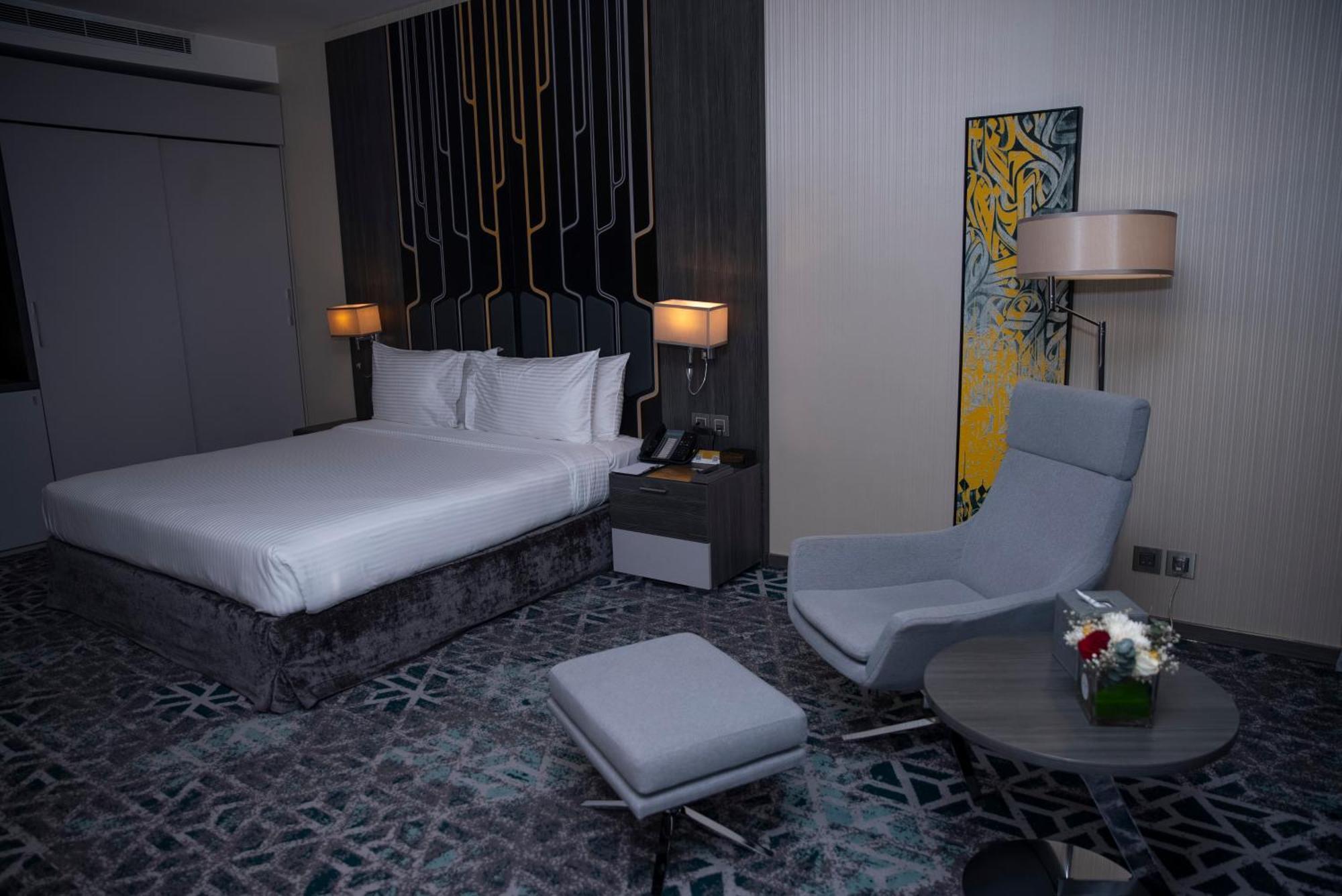 Executives Hotel - Kafd Рияд Екстериор снимка